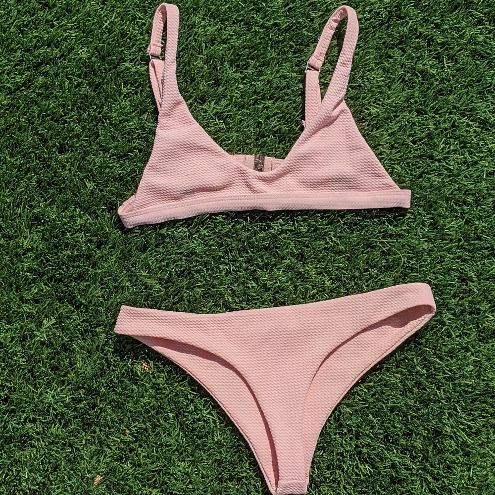 Zaful Pink Textured Cheeky Bikini